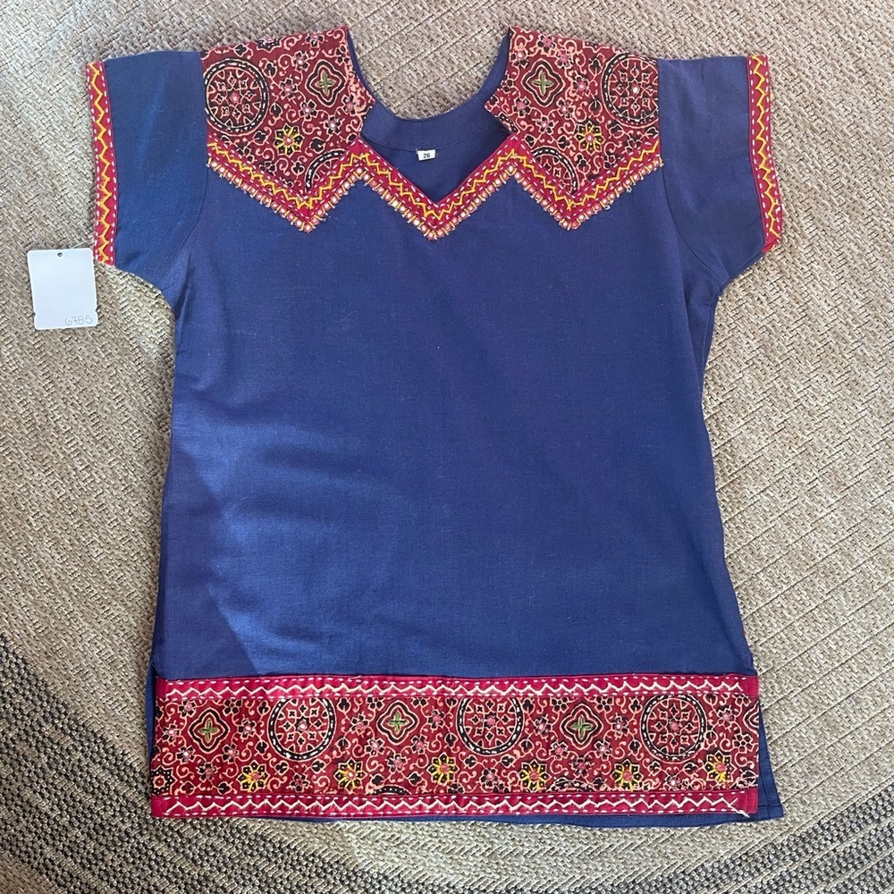 vintage artisanal kurti w/ mirror work embroidery short sleeve adult petite kid - Picture 7 of 7